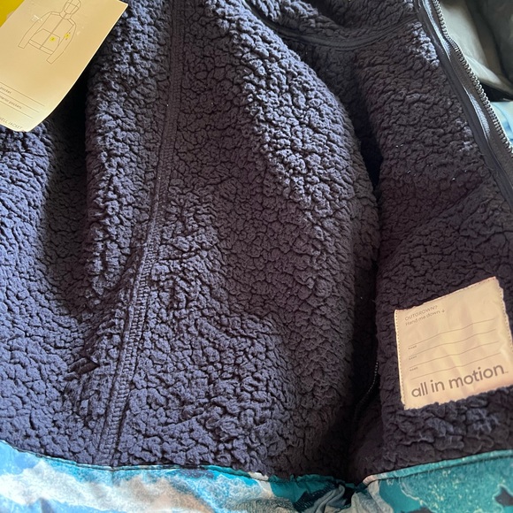 NWT Boys' Softshell Jacket - All In Motion - Picture 5 of 5